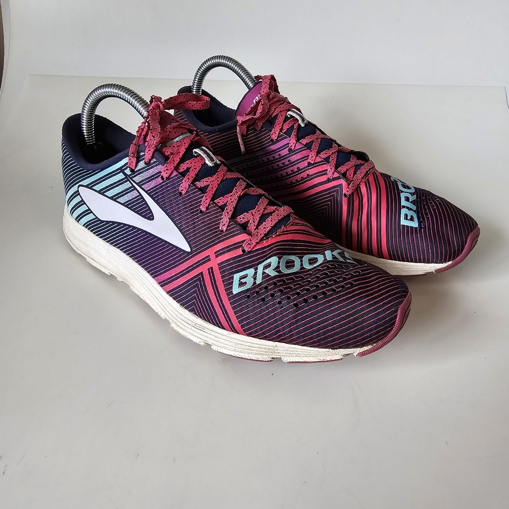 Ladies Brooks Hyperion Sneakers 9 Pink Purple Running Shoes